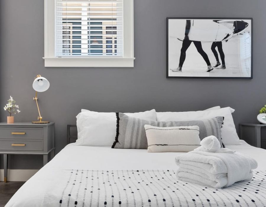 Private Modern Studio Blocks from King!