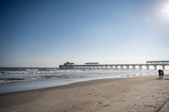 🎆 4th of July in Charleston is packed with ways to celebrate, here are some of our favorite spots to catch fireworks and festivities around town!