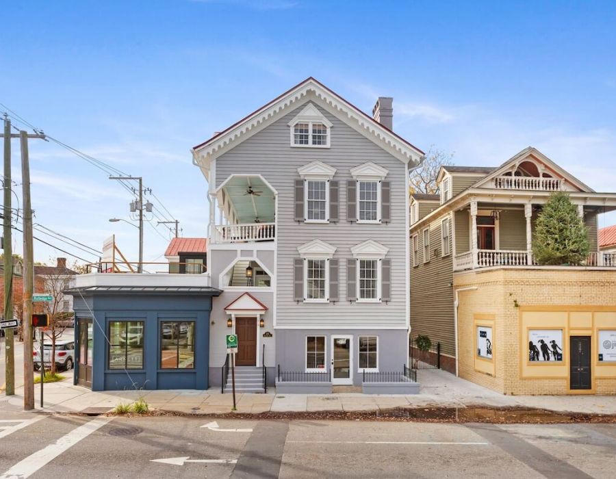 Downtown Charleston - Large Groups - Sleeps 20!